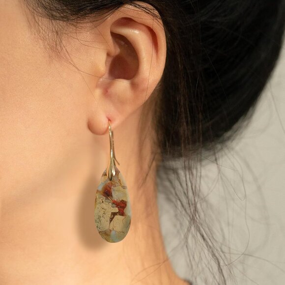 Camel -Gold hook Natural Healing Stone Fishhoop Dangle Drop Statement Earrings - Picture 3 of 5